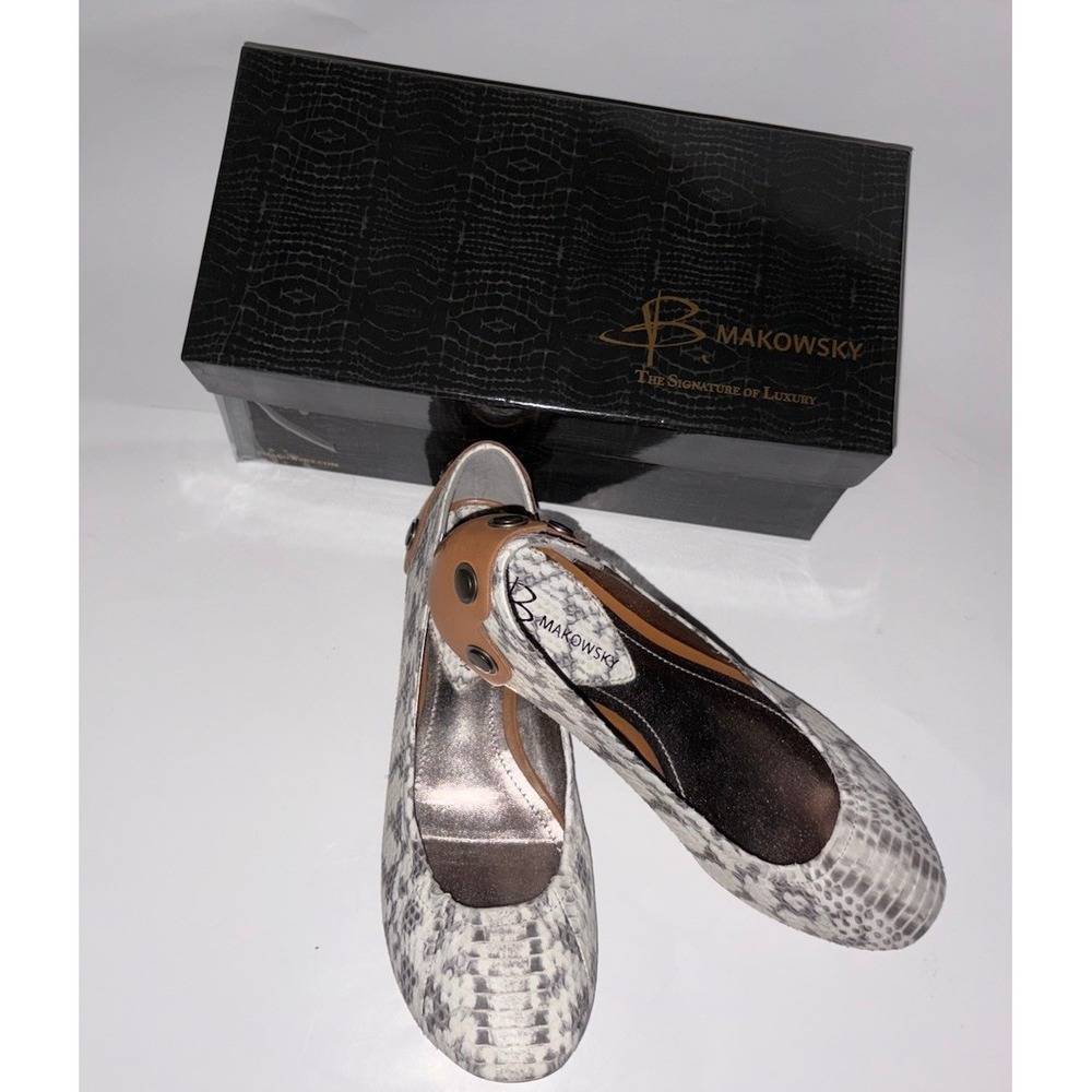 B. Makowsky  Snakeskin Ballet Flats Women's Size 7 1/2 M NIB